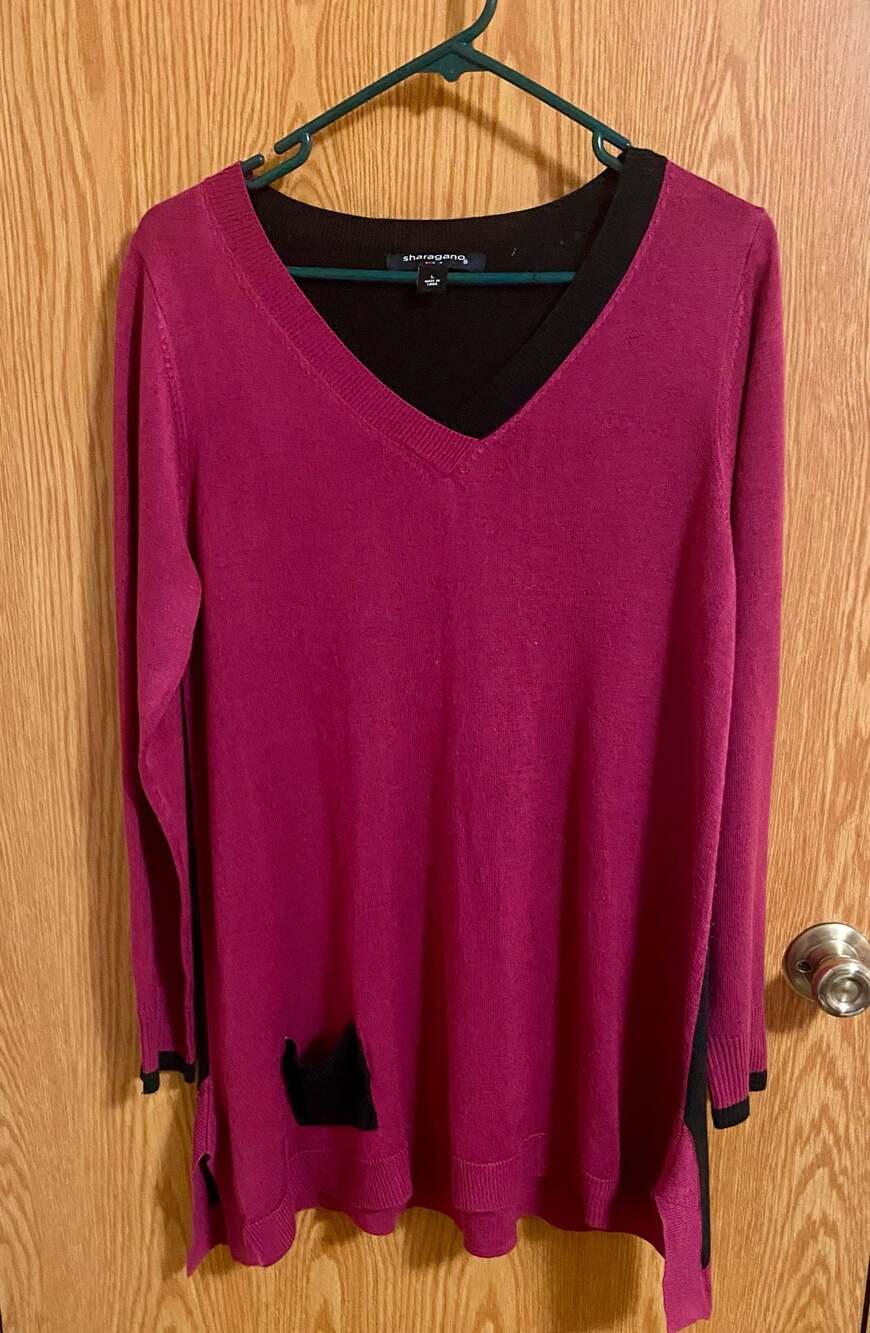 Sharagano Colorblock V-Neck Sweater Tunic Magenta Black Size L